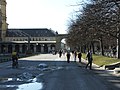 Hofgartenstrasse avec vue sur la porte Hofgarten à côté de l'Odeonsplatz