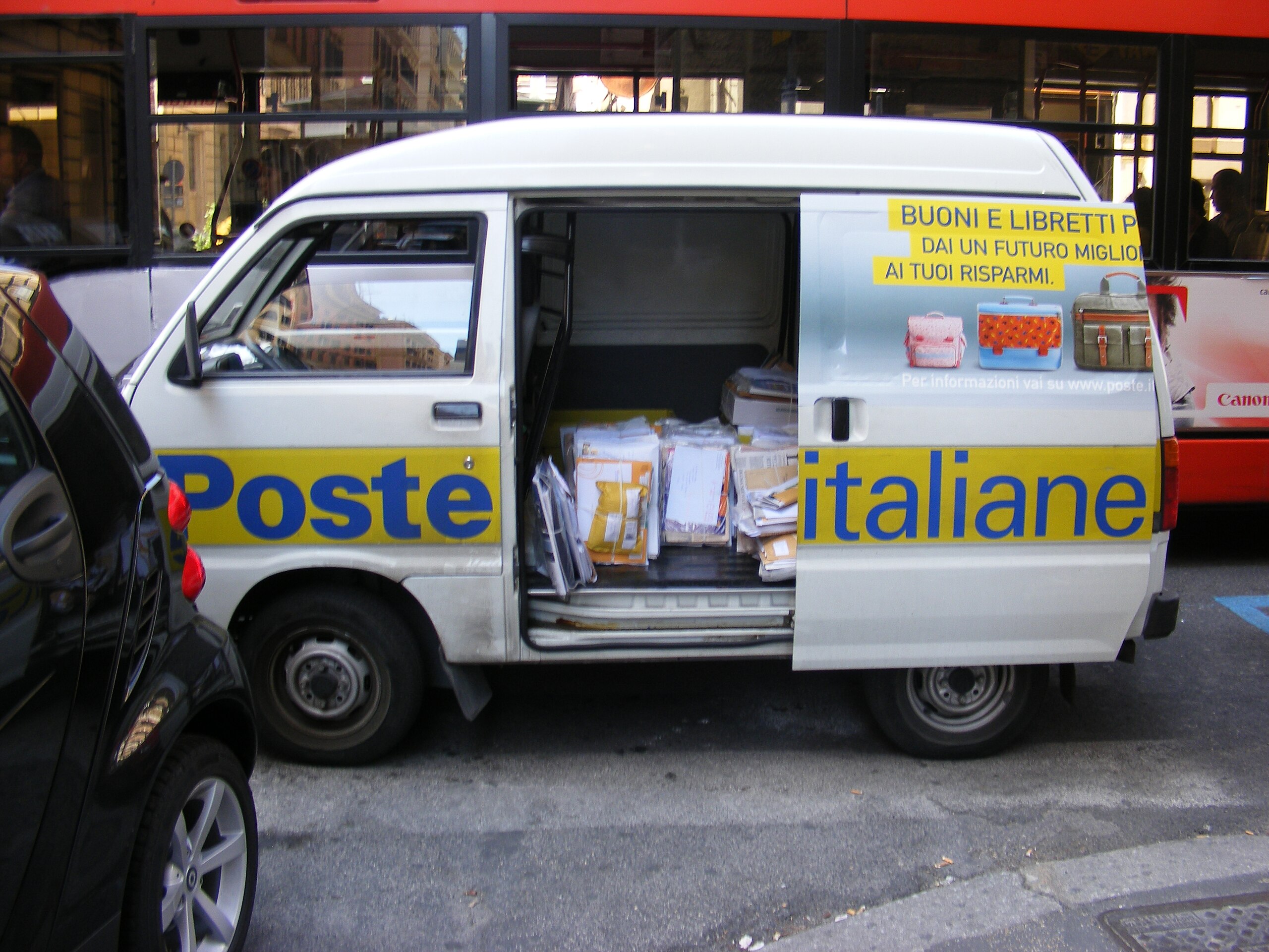 File:USPS-Mail-Truck.jpg - Wikipedia