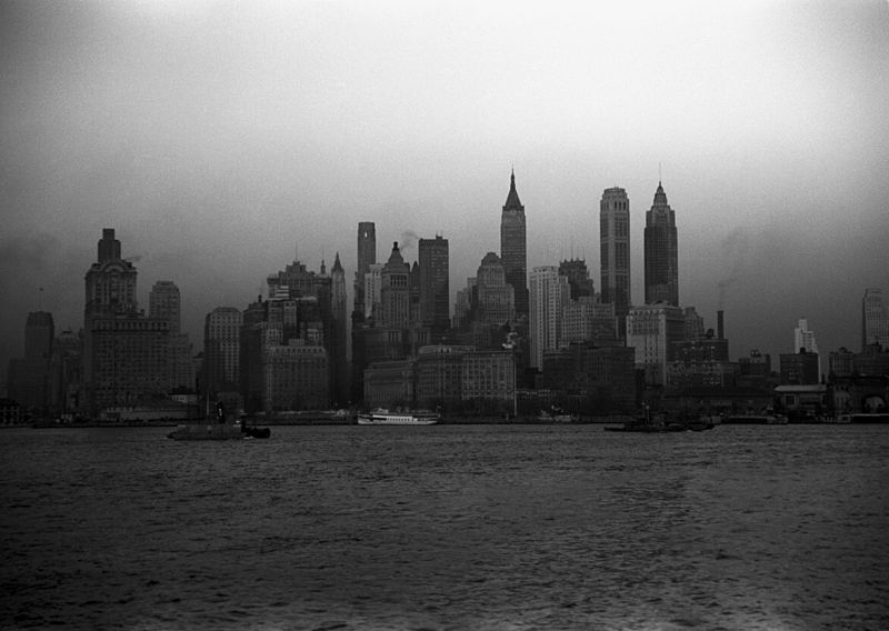 File:Jack Delano, Lower Manhattan, New York, 1941.jpg