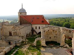 قلعه در Janowiec