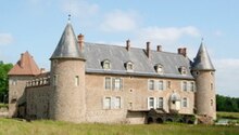 Ang Chateau sa La Roche-en-Brenil