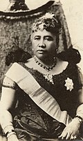 Lili’uokalani, reine et dernier monarque d’Hawaï, compositrice de chansons célèbres.