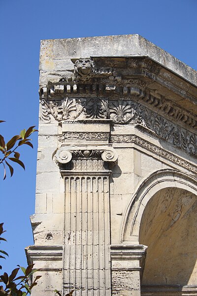 File:Magny-en-Vexin Notre-Dame-de-la-Nativité 260.JPG