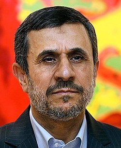 მაჰმუდ აჰმადინეჟადი სპარს. محمود احمدی‌نژاد