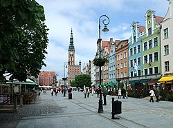 Main Town Hall and Long Market Square in Gdańsk (2010).jpg