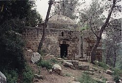 Maqam- sh. omair.jpg