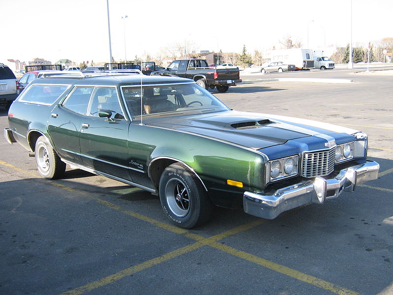 File:Mercury Montego MX Villager (2053999698).jpg