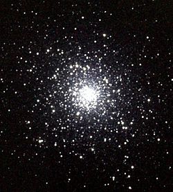 Messier 5 on pallomainen tähtijoukko.