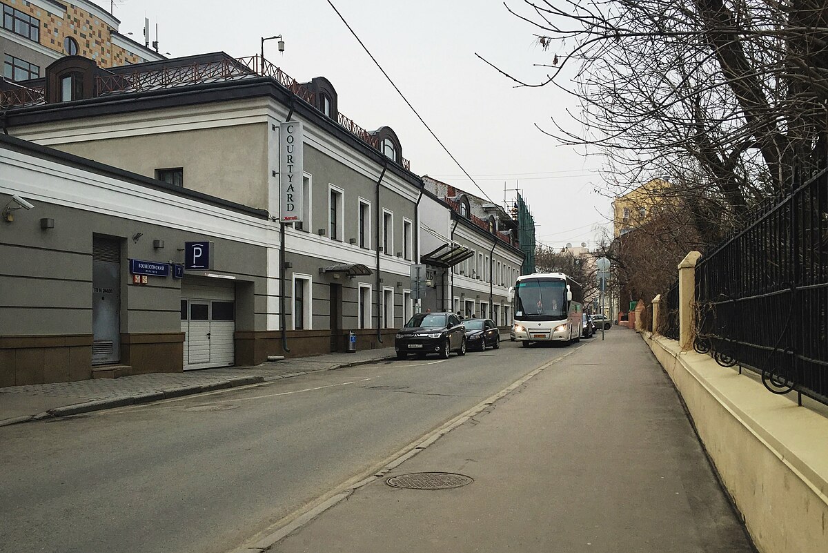 вознесенский переулок в москве