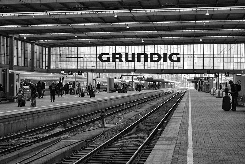 Grundig Intermedia 800px-Munich_Central_Station