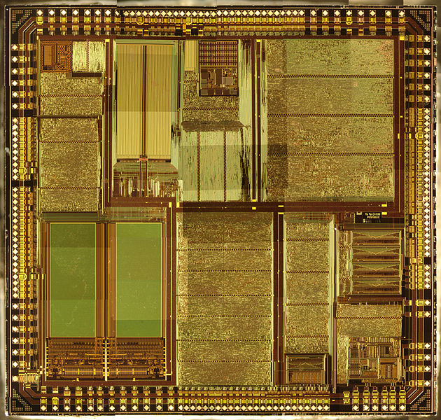 File:National Semiconductors 2001 PC97591C.jpg