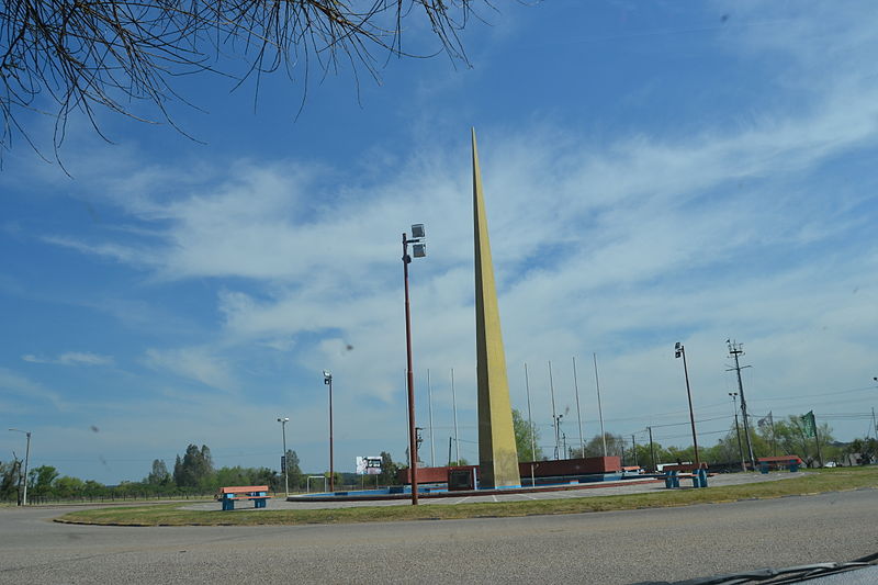 File:Obelisco a Artigas (1).JPG