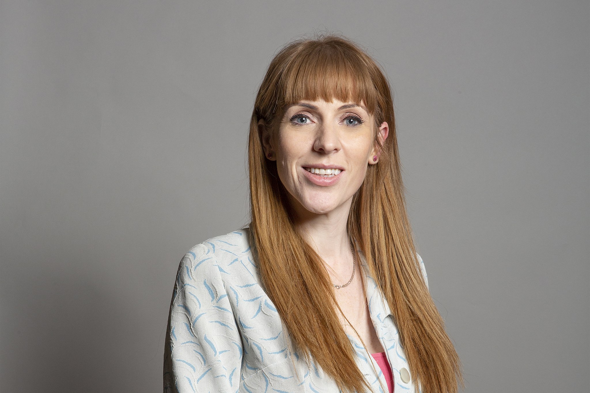 Official portrait of Angela Rayner MP crop 1