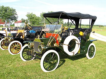 1909 Tourabout (като Touring, но без задни врати)