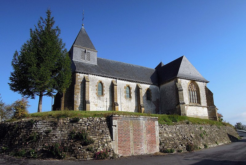 File:PA00078470 église Saint Martin de Mont-Saint Martin Ardennes.jpg