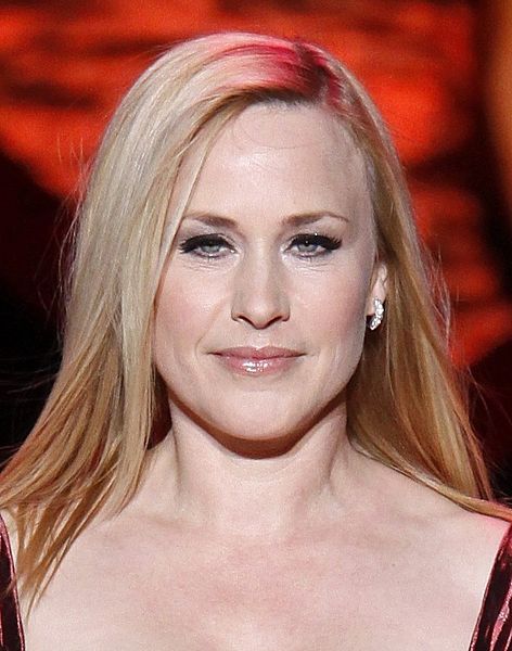 File:Patricia Arquette at Heart Truth 2009 (cropped 2).jpg