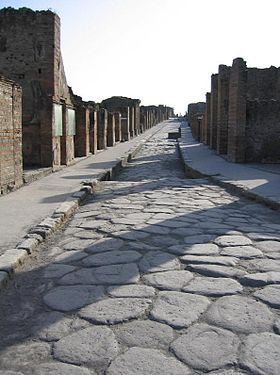 PompeiiStreet.jpg