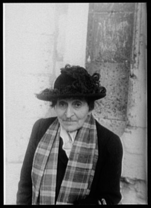 File:Portrait of Alice B. Toklas, Chartres LCCN2004663629.tif