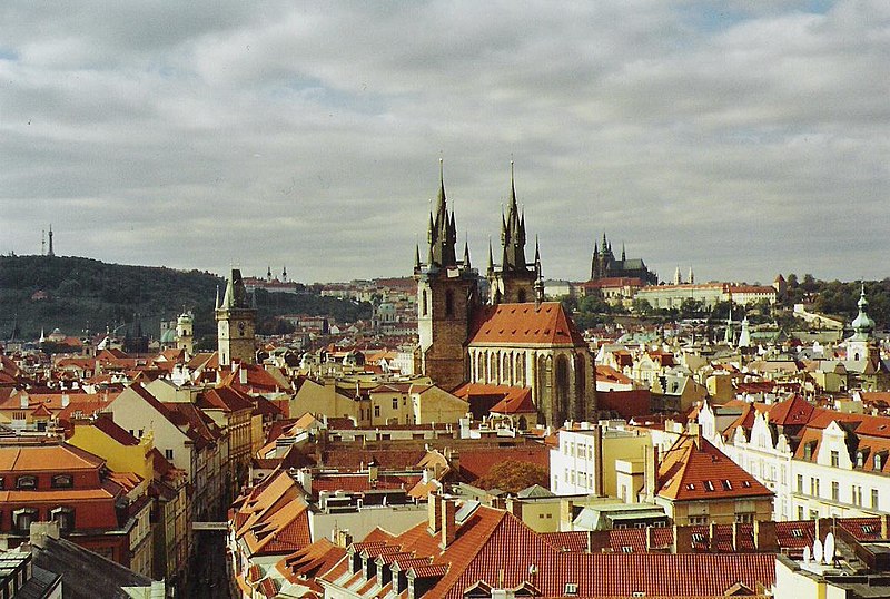 File:Prag-totale.jpg