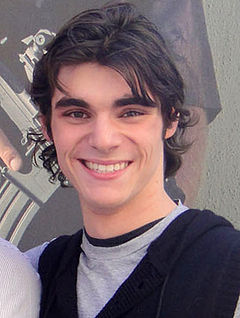 Girlfriend rj mitte RJ Mitte