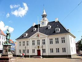 Randers Town Hall.jpg