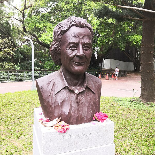 File:Richard-Feynman-bust-NTHU-campus.jpg