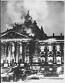 Incêndio do reichstag, o parlamento alemão, em 1933