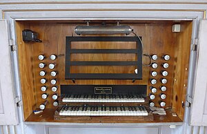 Rossau-Greifendorf, Dorfkirche, Kreutzbach-Orgel,Spieltisch.jpg