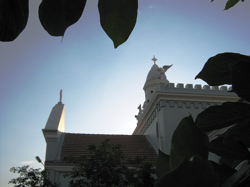 File:ST.MARY'S CO-CATHEDRAL, SALEM - panoramio (22).jpg