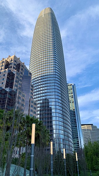 File:Salesforce Tower from Salesforce Park.jpg