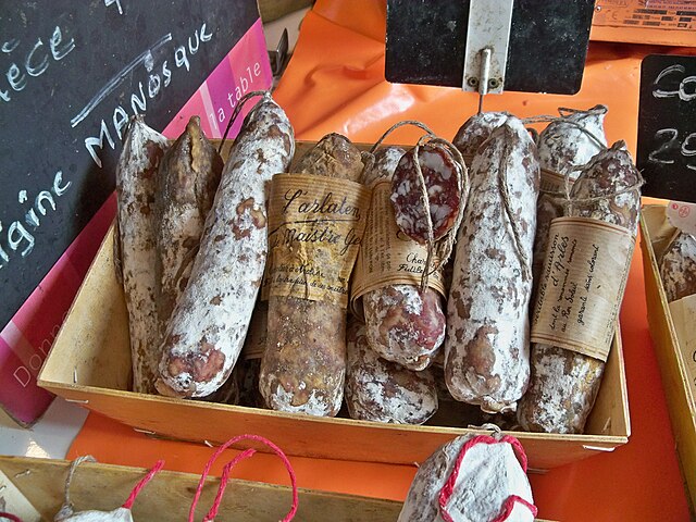 Saucisson d'Arles — Wikipédia