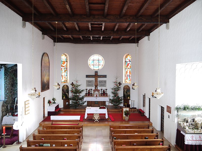 File:Schneegattern Kirche Maria Lourdes 6.JPG