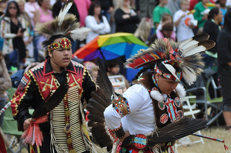 File:Seafair Indian Days Pow Wow 2010 - 063.jpg