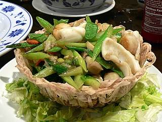 <span class="mw-page-title-main">Seafood birdsnest</span> Chinese cuisine dish