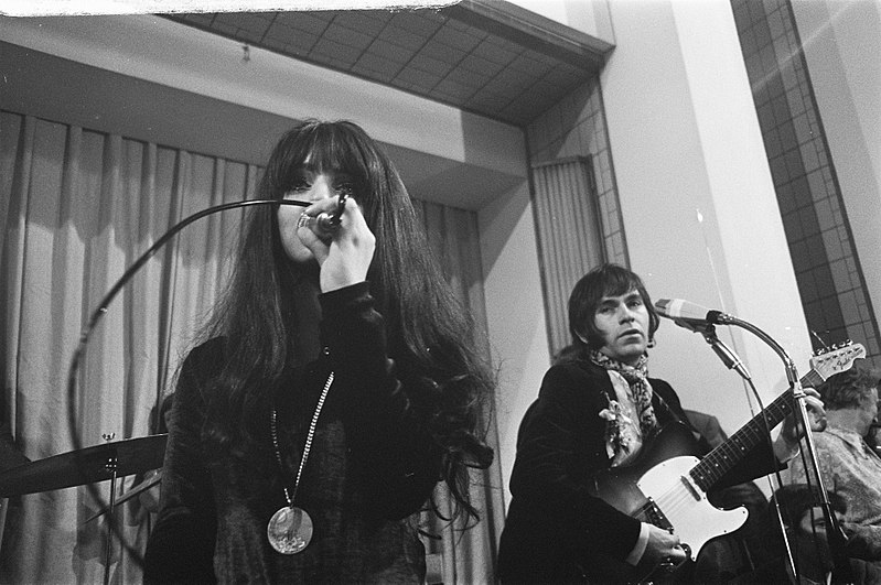 File:Shocking Blue 923-2654.jpg