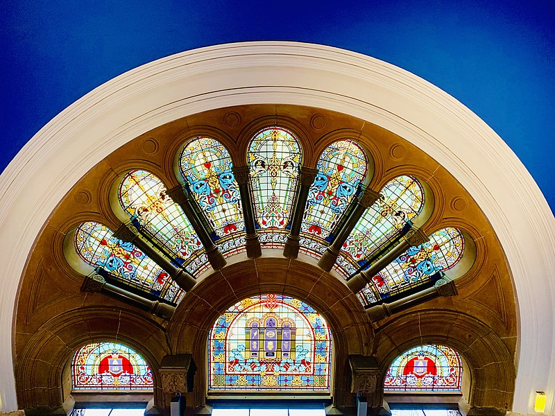 File:Stained-glass windows in central stairwell of Queen Victoria Building, Sydney 01.jpg