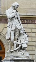 Estatua de Valentin Haüy.En el Bulevar des Invalides , VII Distrito de París