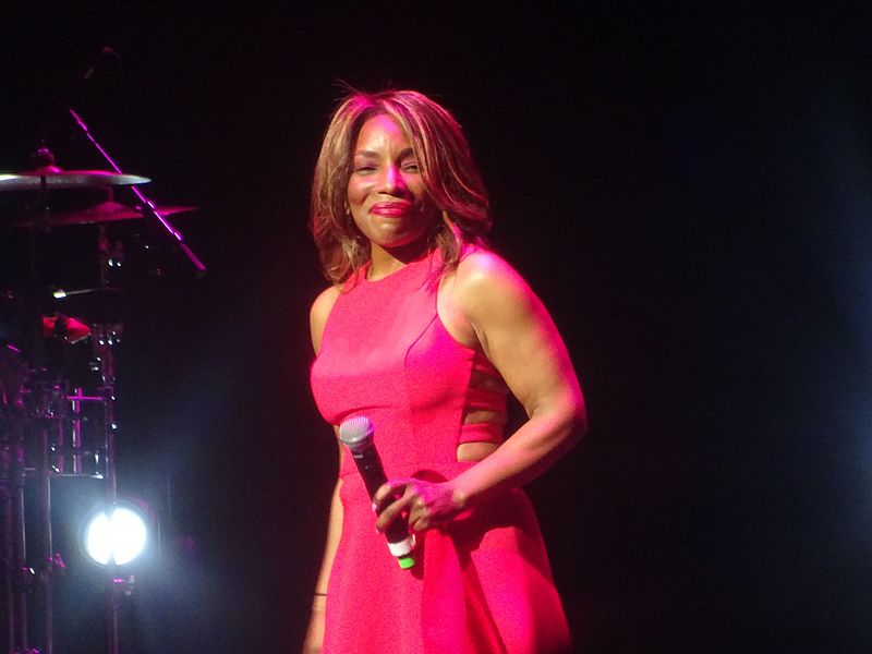File:Stephanie Mills Performing in April 2017 at the Detroit Opera House.jpg