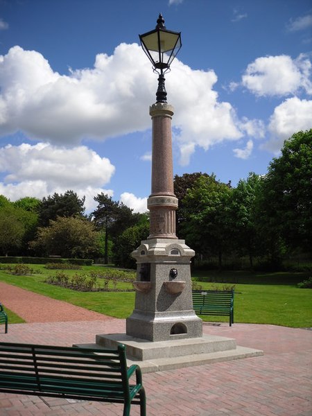 The Robert Hamilton Memorial