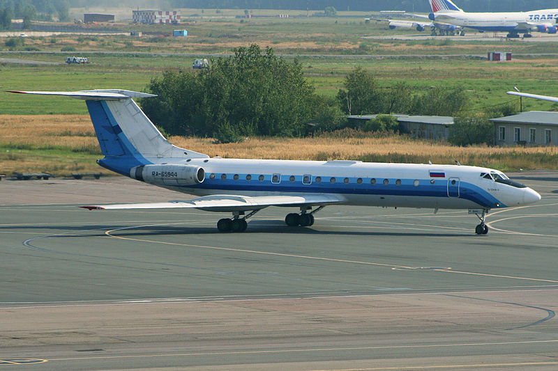 File:Tupolev Tu-134AK RA-65944 (8474234206).jpg