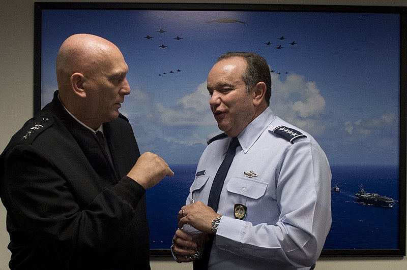 File:U.S. Army Gen. Ray Odierno, left, the chief of staff of the Army, speaks with Air Force Gen. Philip Breedlove, the commander of U.S. European Command and the NATO Supreme Allied Commander Europe, during a senior 130614-D-BW835-037.jpg