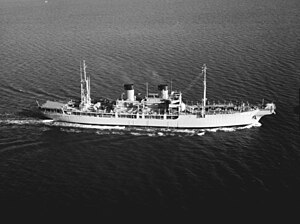 USS Thor (ARC-4) underway in Chesapeake Bay (USA) on 12 December 1955 (7575699).jpg