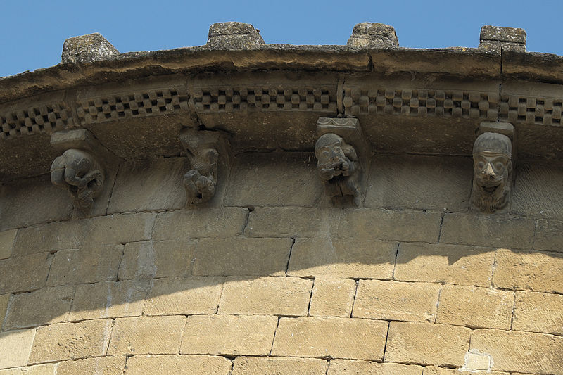 File:Uncastillo Santa María la Mayor Corbels 446.jpg