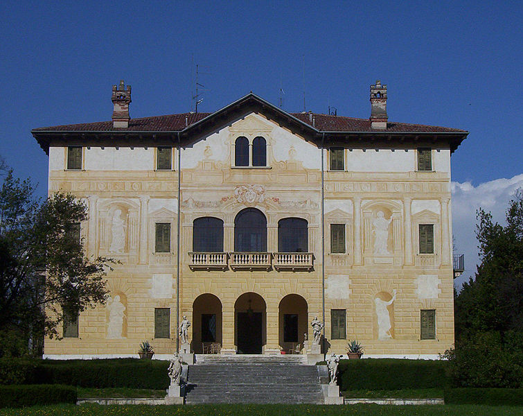 File:VillaPulleGaltarossa.jpg