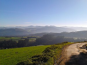 Vista leste dendo o Monte de San Fernando.jpg