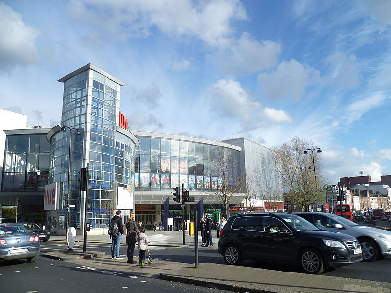 File:Vue cinema Wood Green 01.JPG