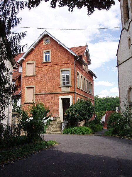 File:WalheimSchule1900.jpg