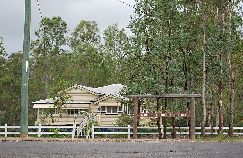 File:Widgee Country Estate.JPG