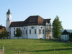 Romarska cerkev v Wiesu