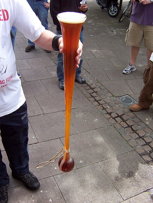 580px-YardOfAle.jpg